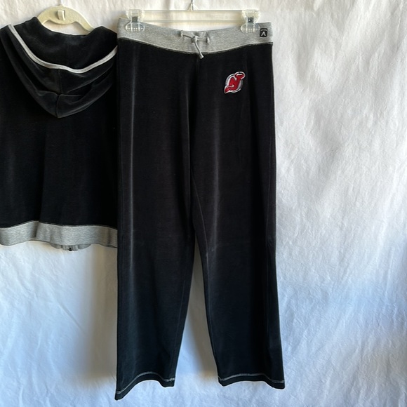 Antigua trending black/gray velour track suit, size M - Picture 5 of 8